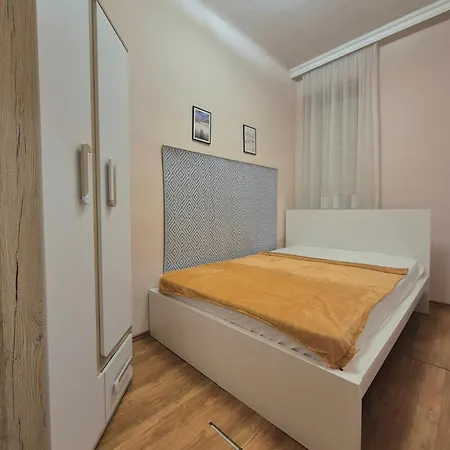Apartment K42- 2 Bedroom In 7th District Budapest