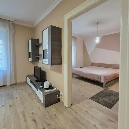 K42- 2 Bedroom In 7th District Apartment Budapest